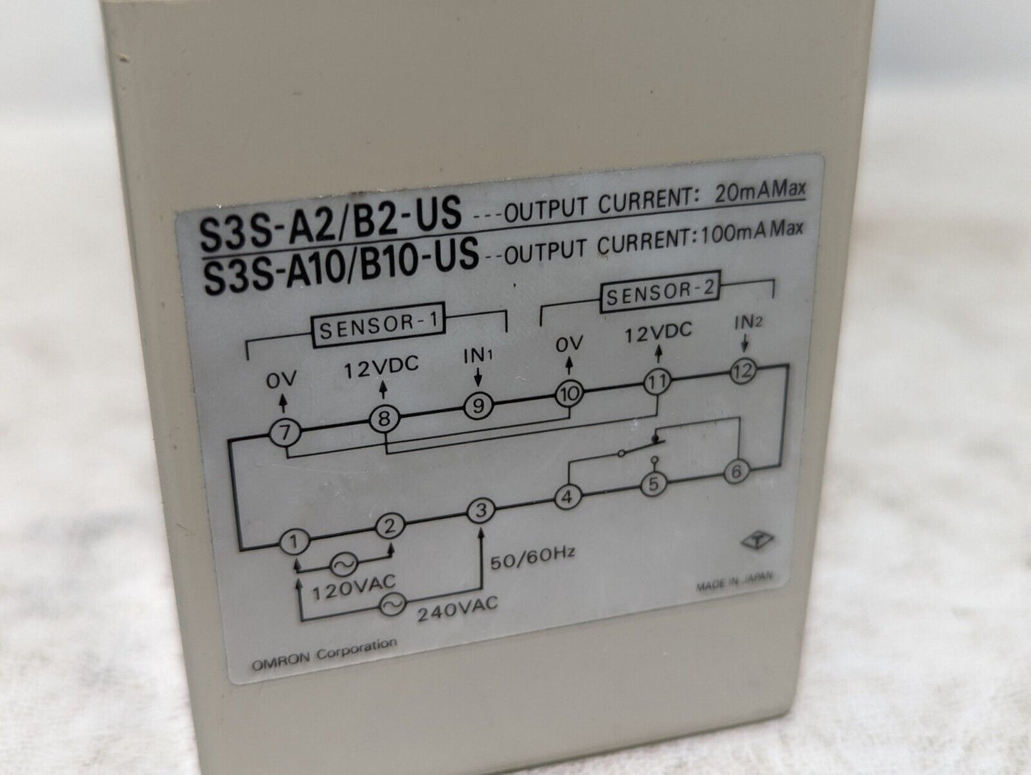 omron S3S-A10C-US controller unit, 120/240VAC
