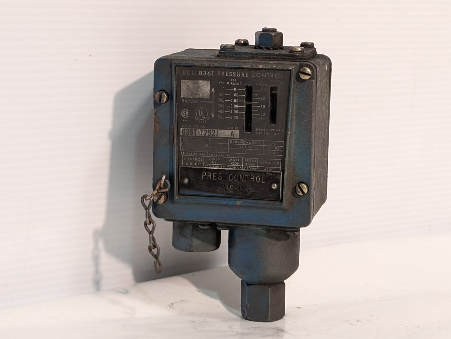 Allen Bradley 836T-T252J Ser A Pressure Control Switch Range 6-75 PSI 600V
