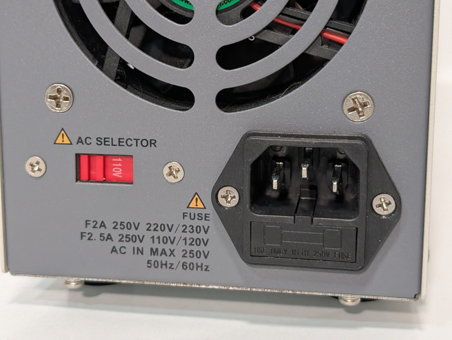 Uni-T UTP3313TFL-II DC Regulated Adjustable Power Supply
