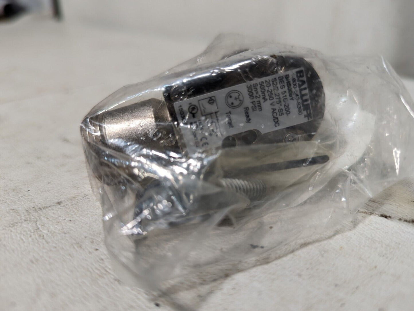 Baluff BES 516-200-S2/2.275"-S5 inductive sensor