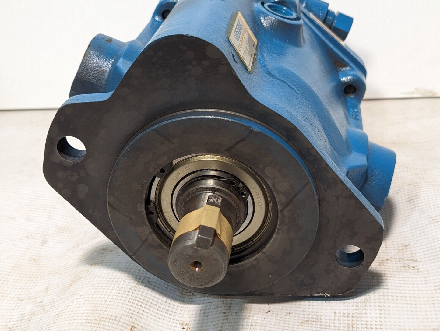 Vickers RPVB20-RS-20-C11 hydraulic piston pump