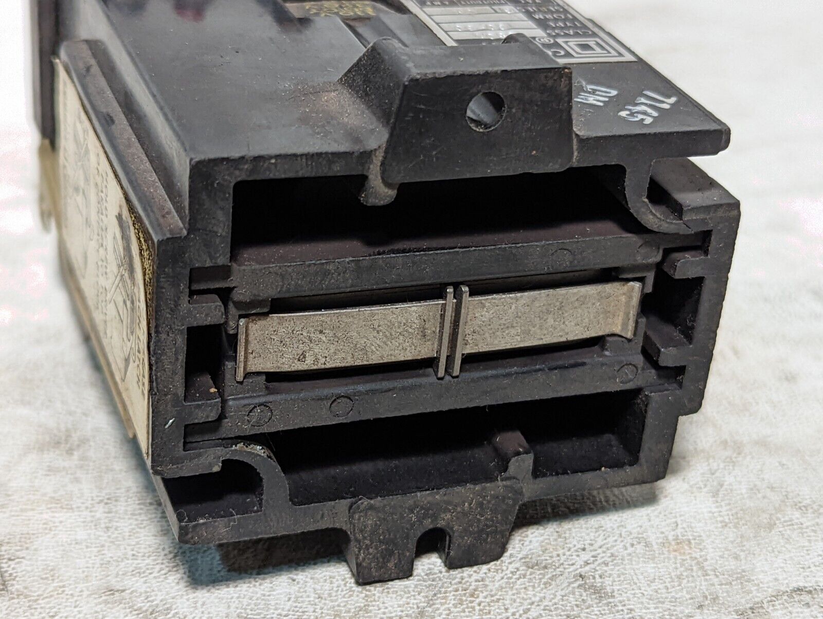 Square D 8501GO30 control relay, 110/120VAC coil