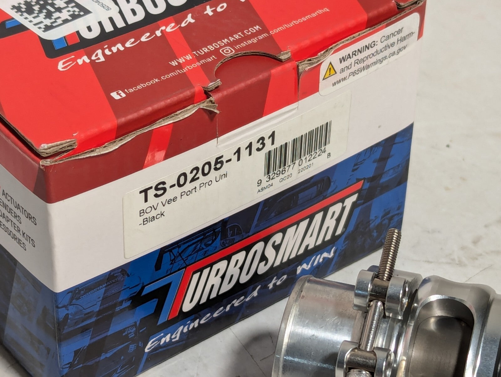 Turbosmart TS-0205-1131 Vee Port Pro Black BOV Blow Off Valve Universal 38mm