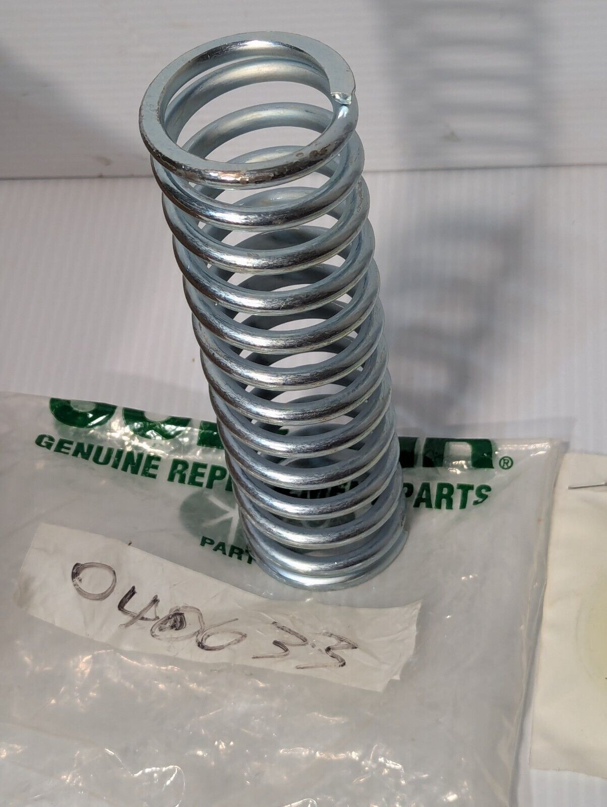 Sullair kit: 822012 gasket, 41619 quad ring, 40633 spring, 46291 flex coupler se