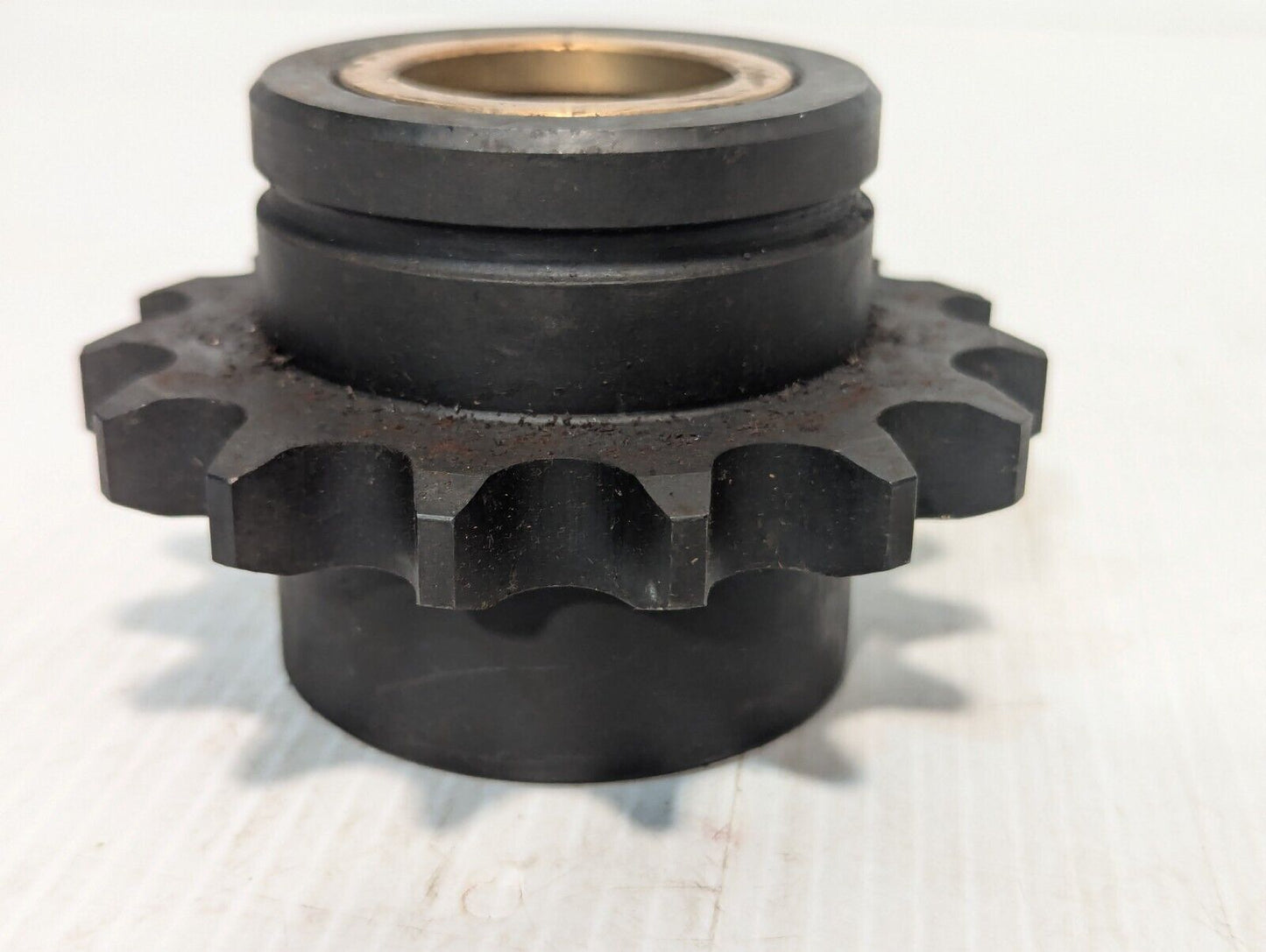 Unbranded Roller Chain Sprocket 15 Tooth 4" Diameter 1.25" Bore
