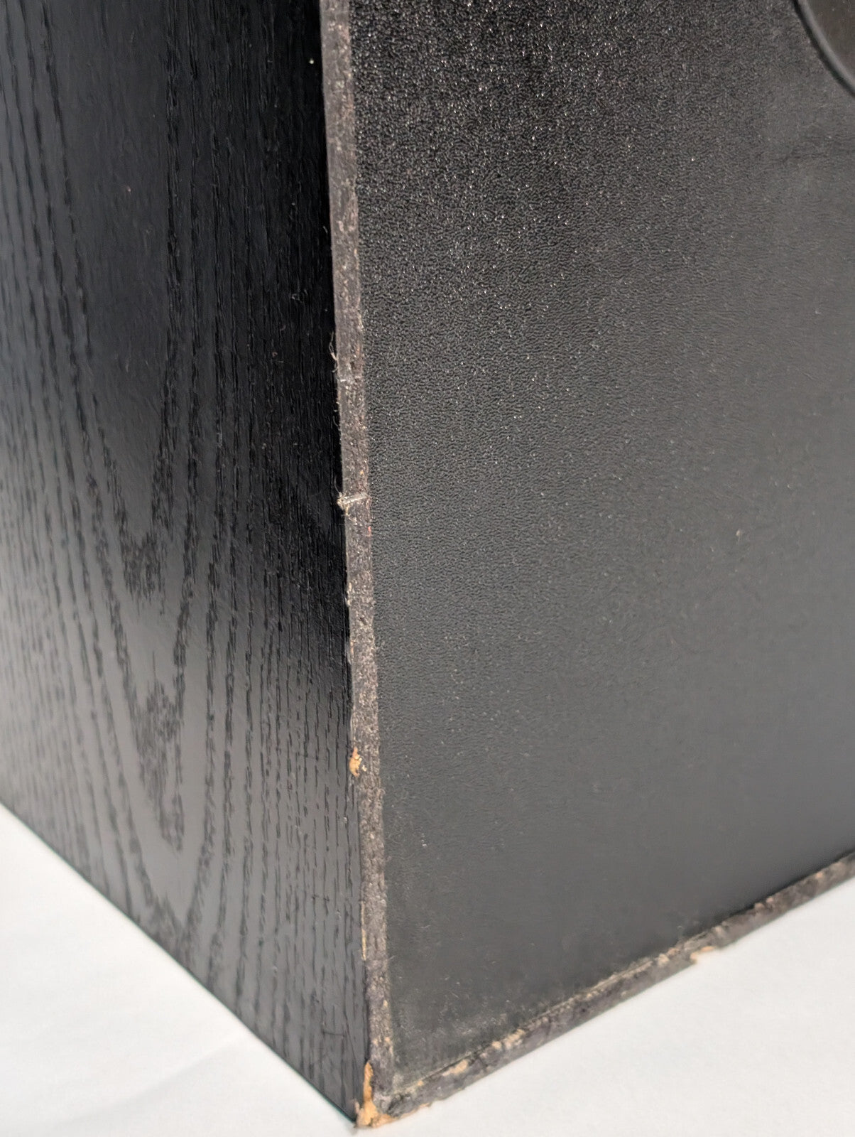 Vintage KLH 900B Black Woodgrain Shelf Speakers, 80Ohm, 50-20kHz, for 5-140W Amp