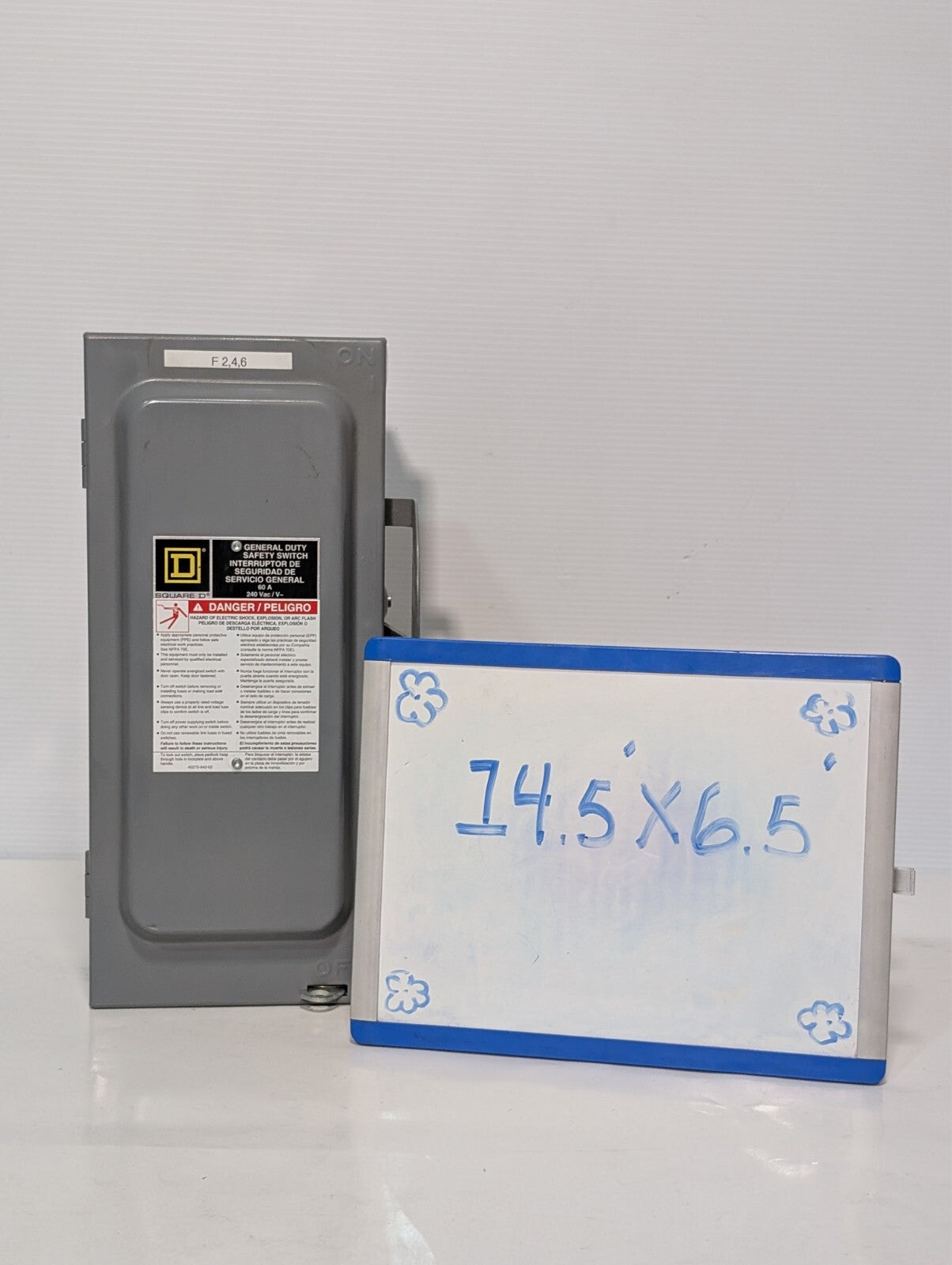 Square D D322N General Duty Safety Switch Fusible 60A 3PH 240VAC FRN-R-35 Fuses