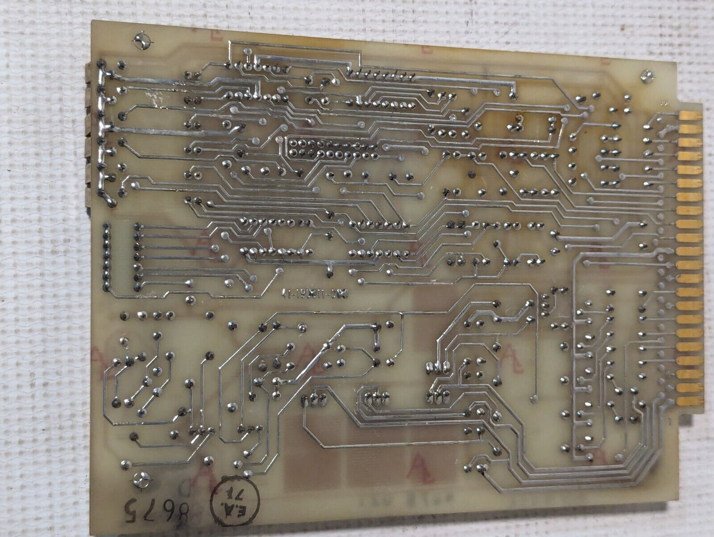 Unidentified Circuit Board 71-190011-002 REV.L w/Valuable Components