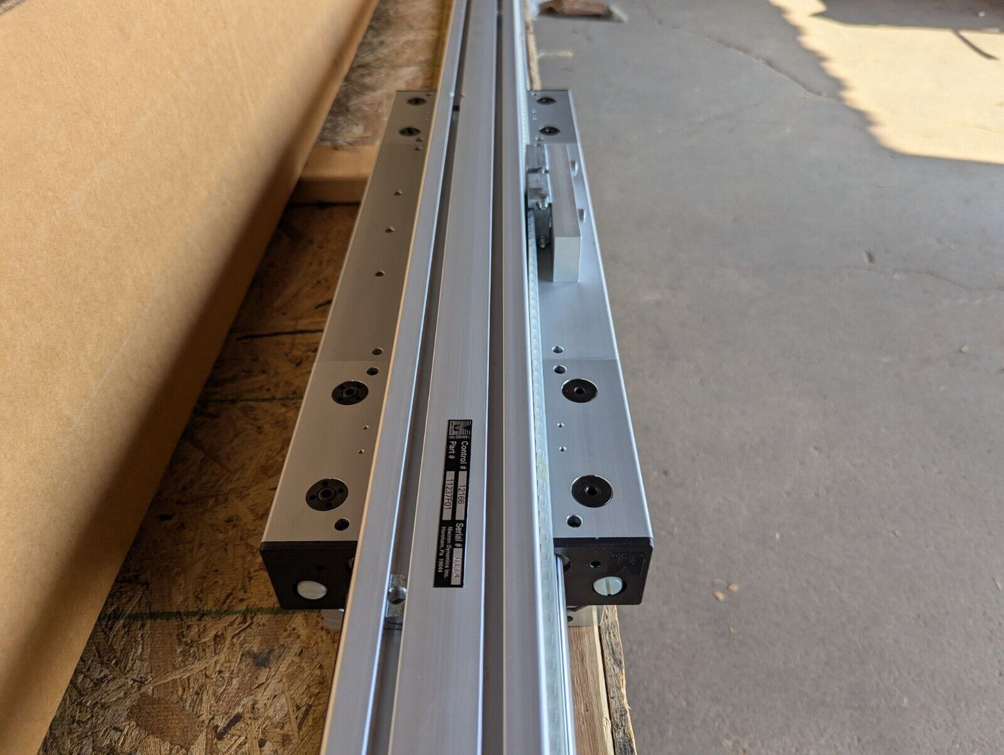 Macron 11237F01 Linear Actuator Assembly, Dolly Maker / 3040-13-000-1633