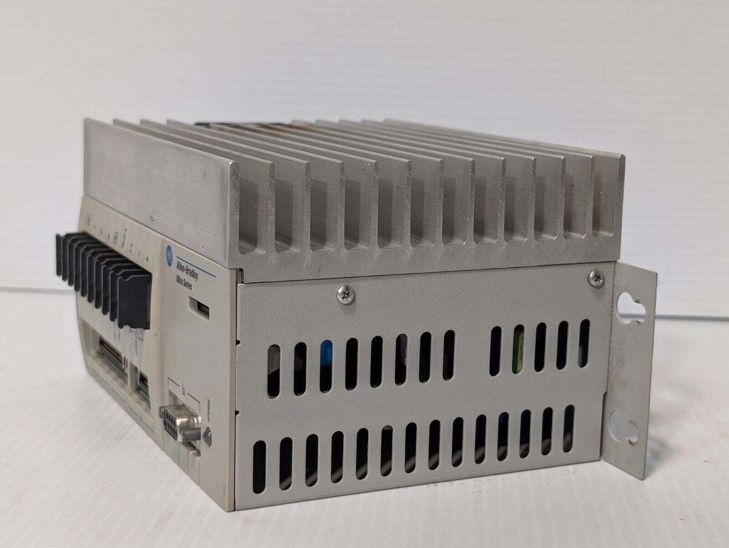 *Allen Bradley 1398-DDM-019 Servo Drive 100-240VAC 18 Amps RMS*