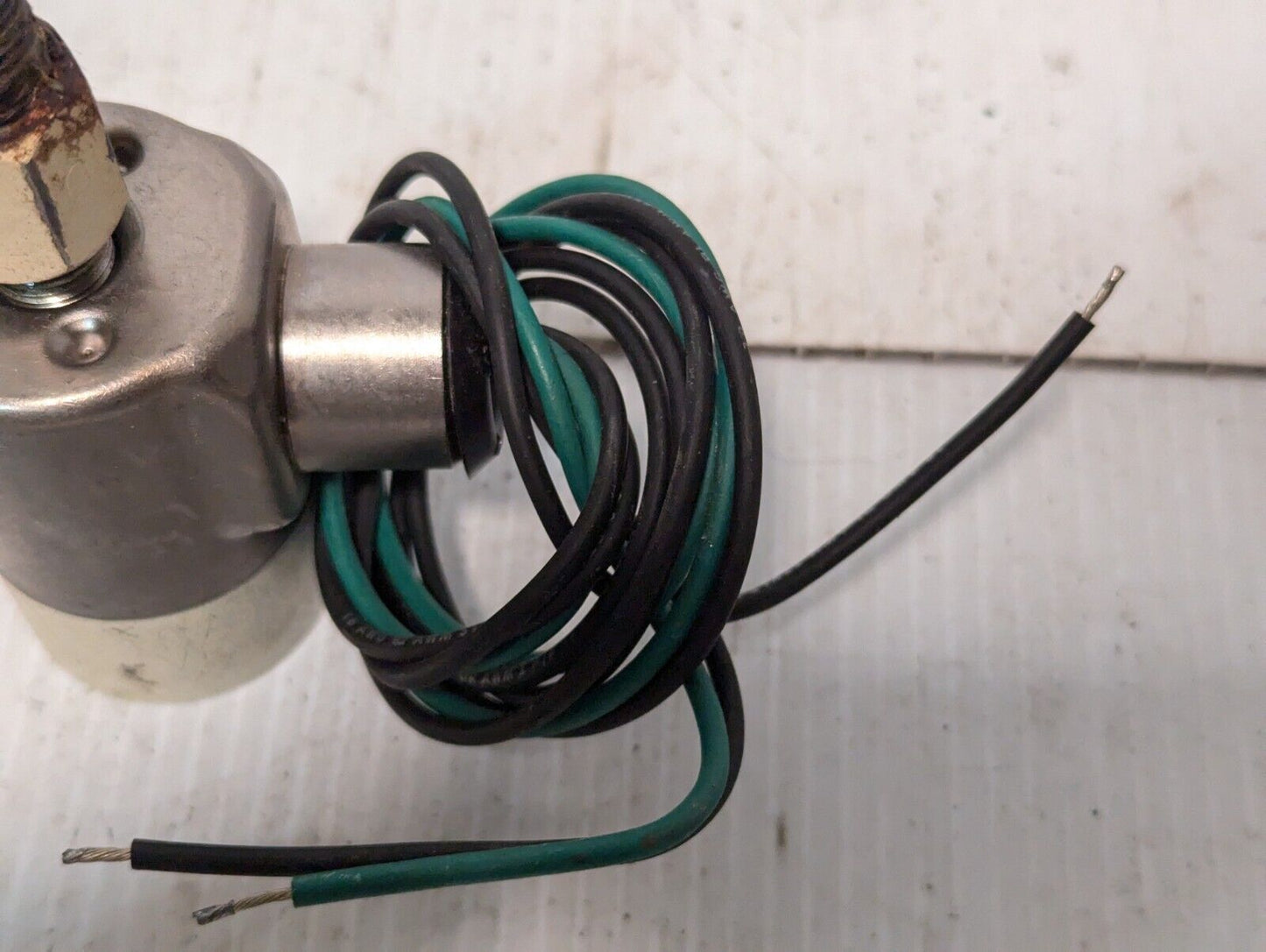 Versa ESM-2302-06-H-PC-3-A120 General Valve and Coil - Free Shipping+Returns