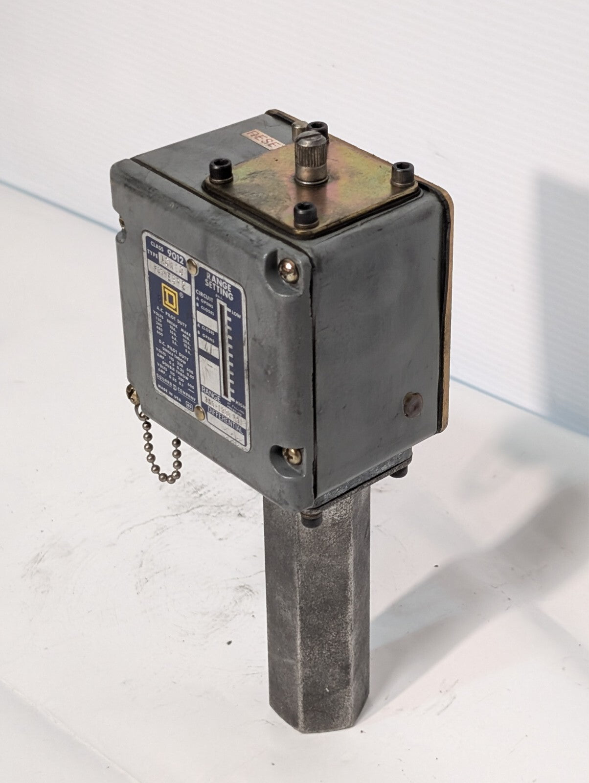 Square D Class 9012 A0W10 Pressure Switch