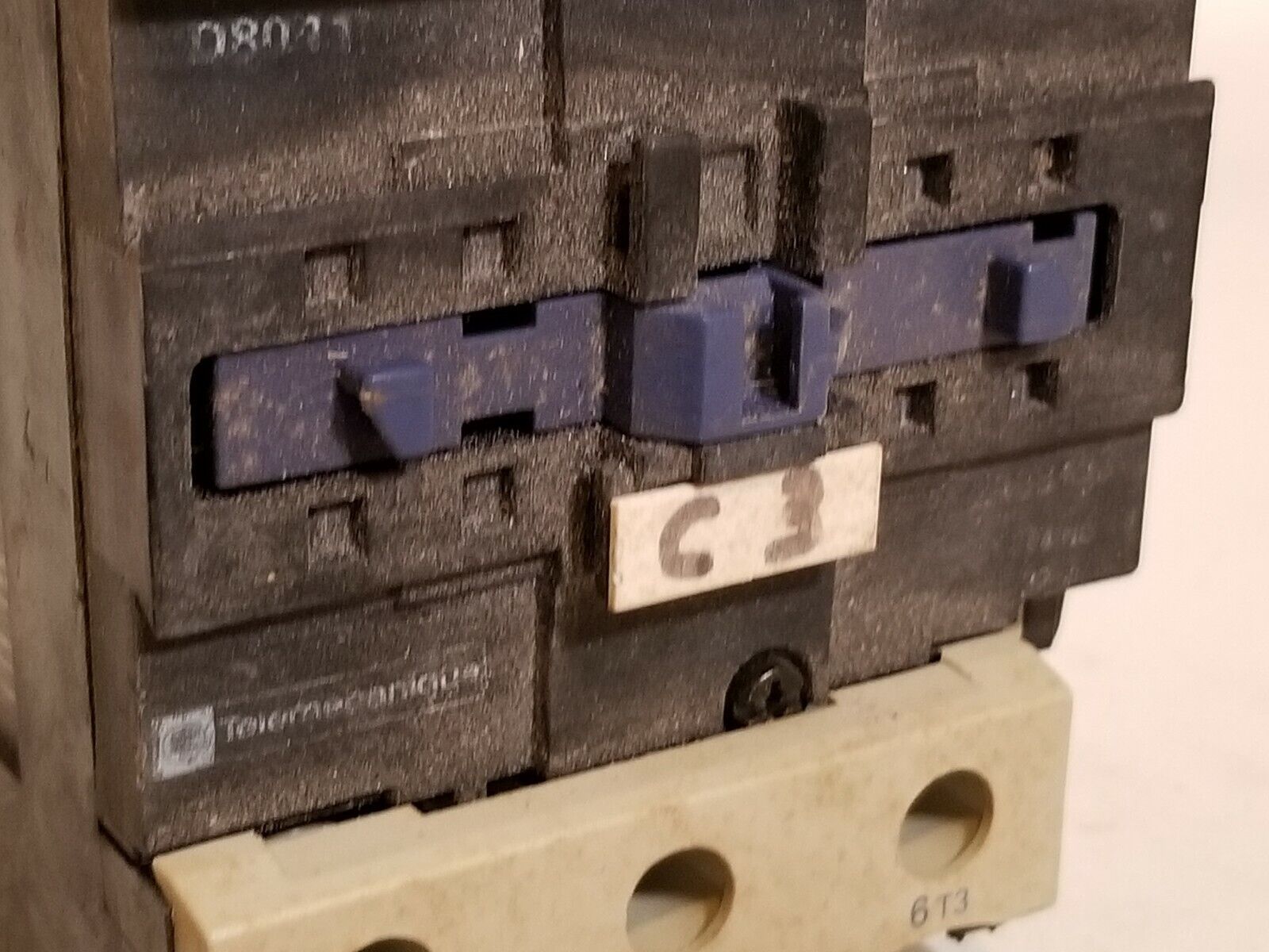 Telemecanique LC1 D8011