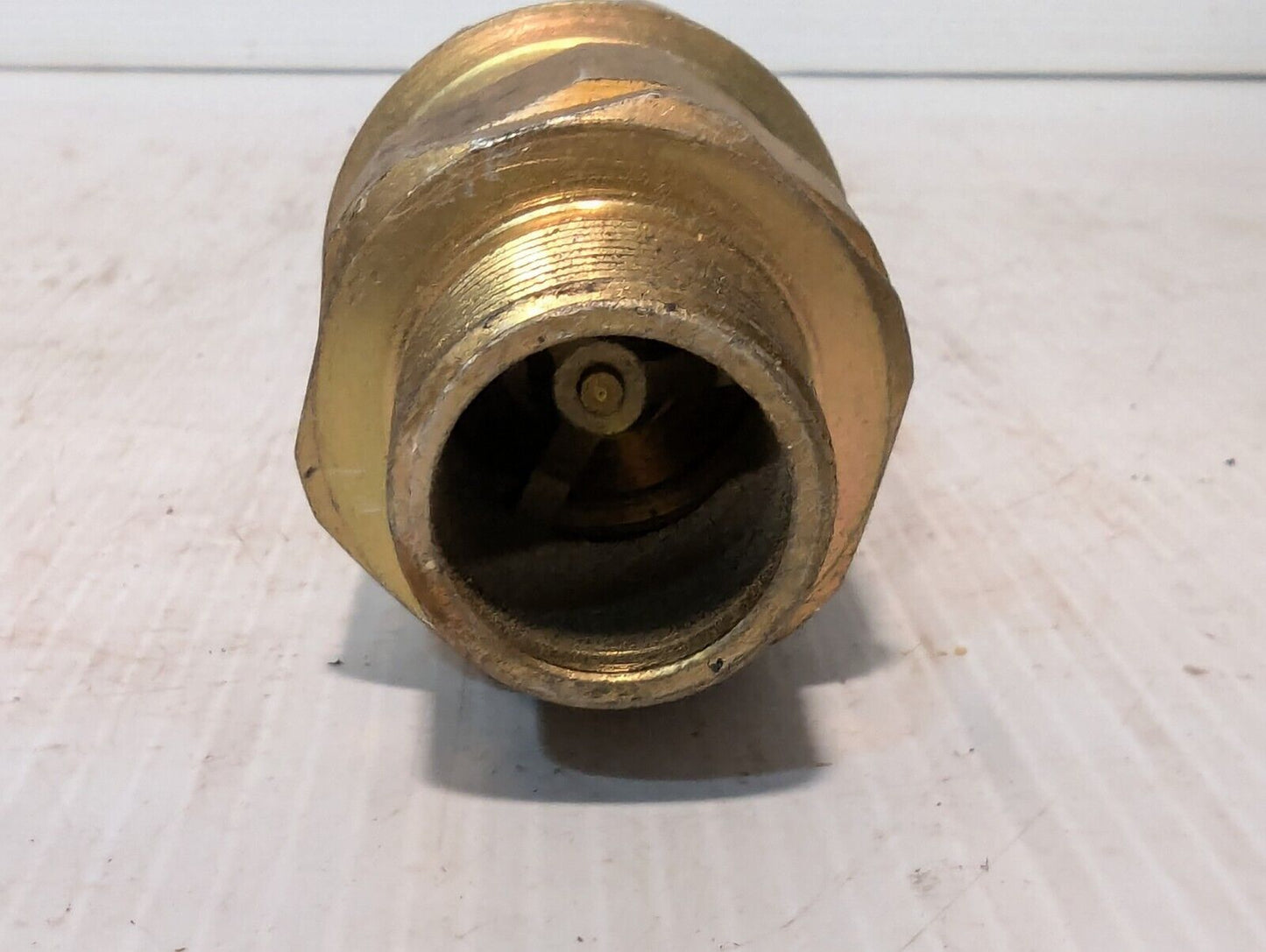 Snap-Tite VEC-16 Female Coupler with VEN-16 Male Connector - Free Shipping