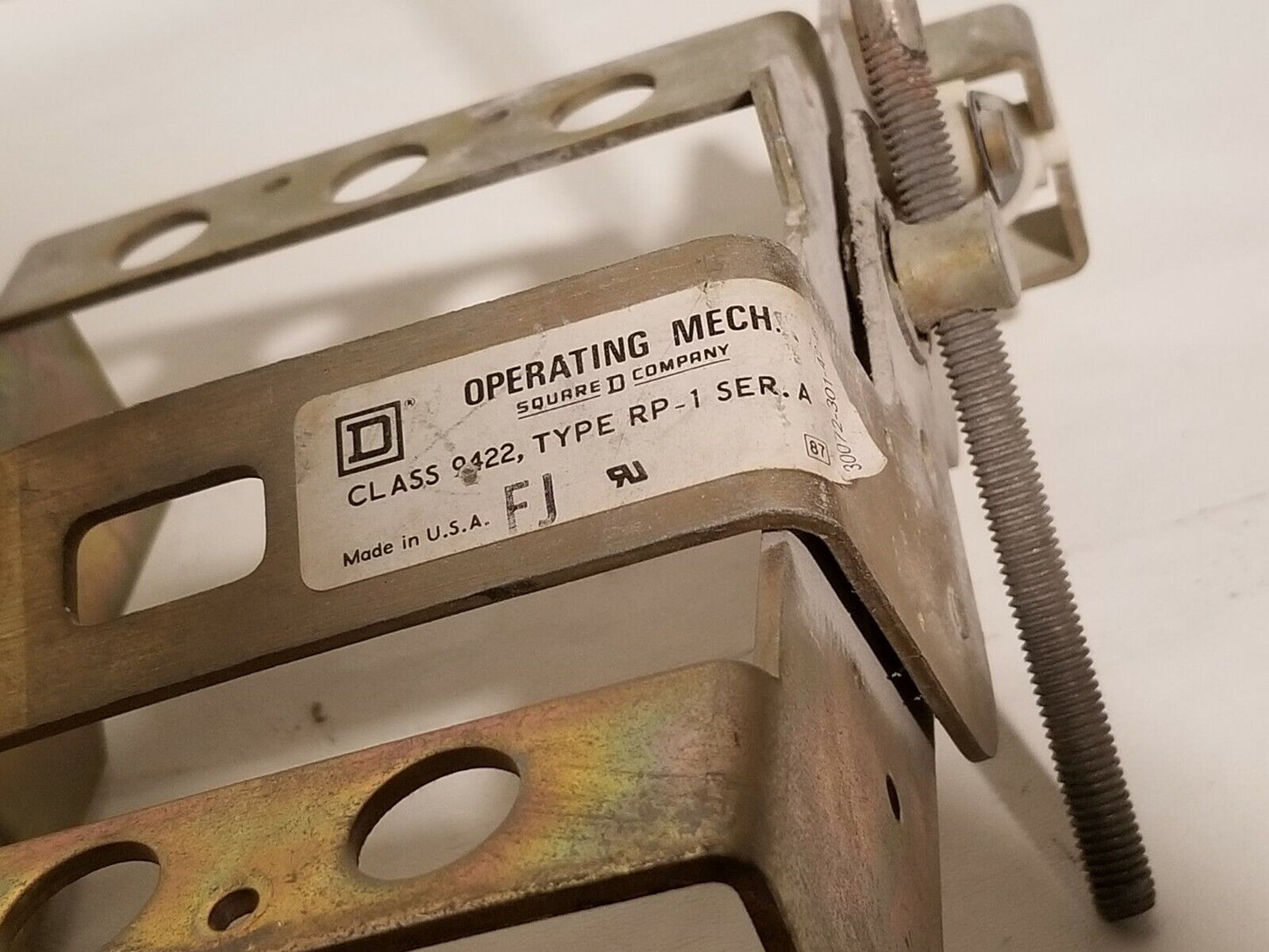 Square D 9422-RP-1 operating mechanism