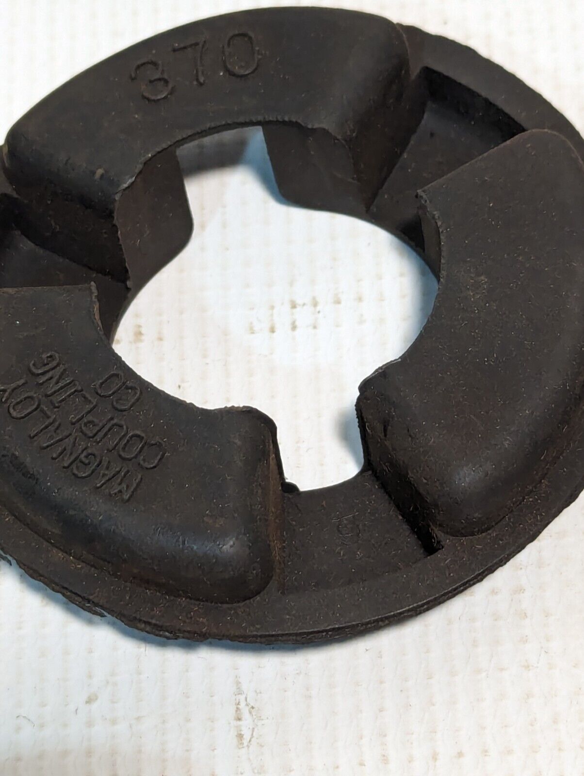 Lot of rubber and plastic couplers as pictured: Lovejoy, Magnaloy, Wood's