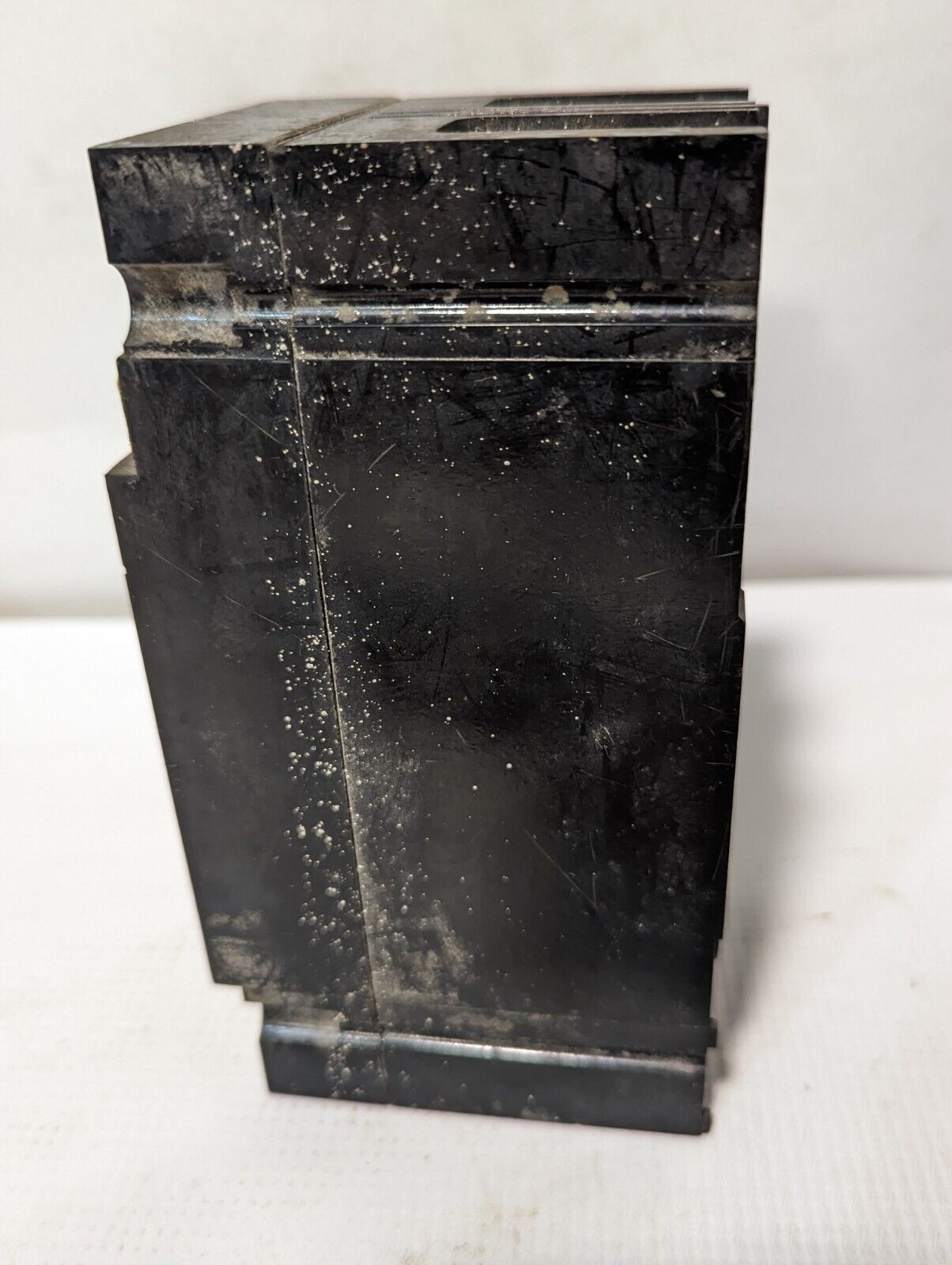 GE TED124020 Molded Case Industrial Circuit Breaker, 20A, 480VAC, 2-Pole