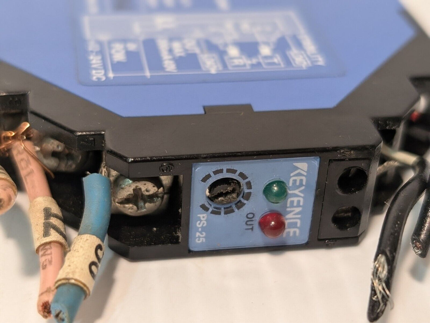 (1) KEYENCE Ps-25 Photoelectric Sensor Amplifier PS25 12-24 VDC-Free Ship+Return
