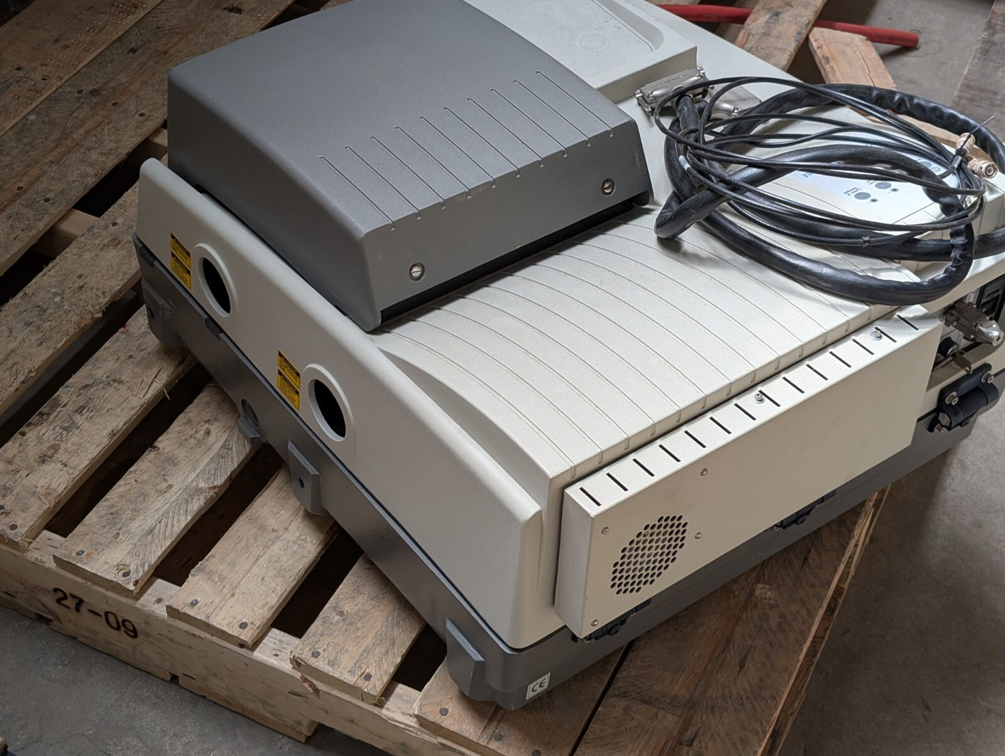 Thermo Sceintific Nicolet NXR-FT Raman Spectrometer Module with Cables