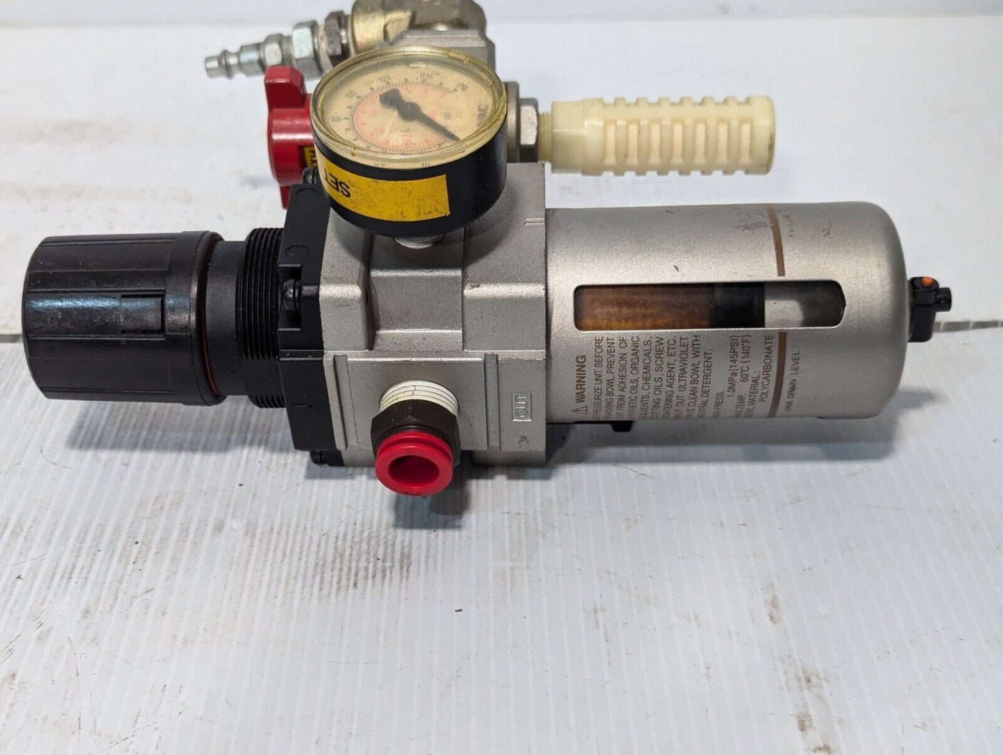 SMC Pneumatic- Regulator Assembly with NAW4000-N04 Regulator - Free Shipping