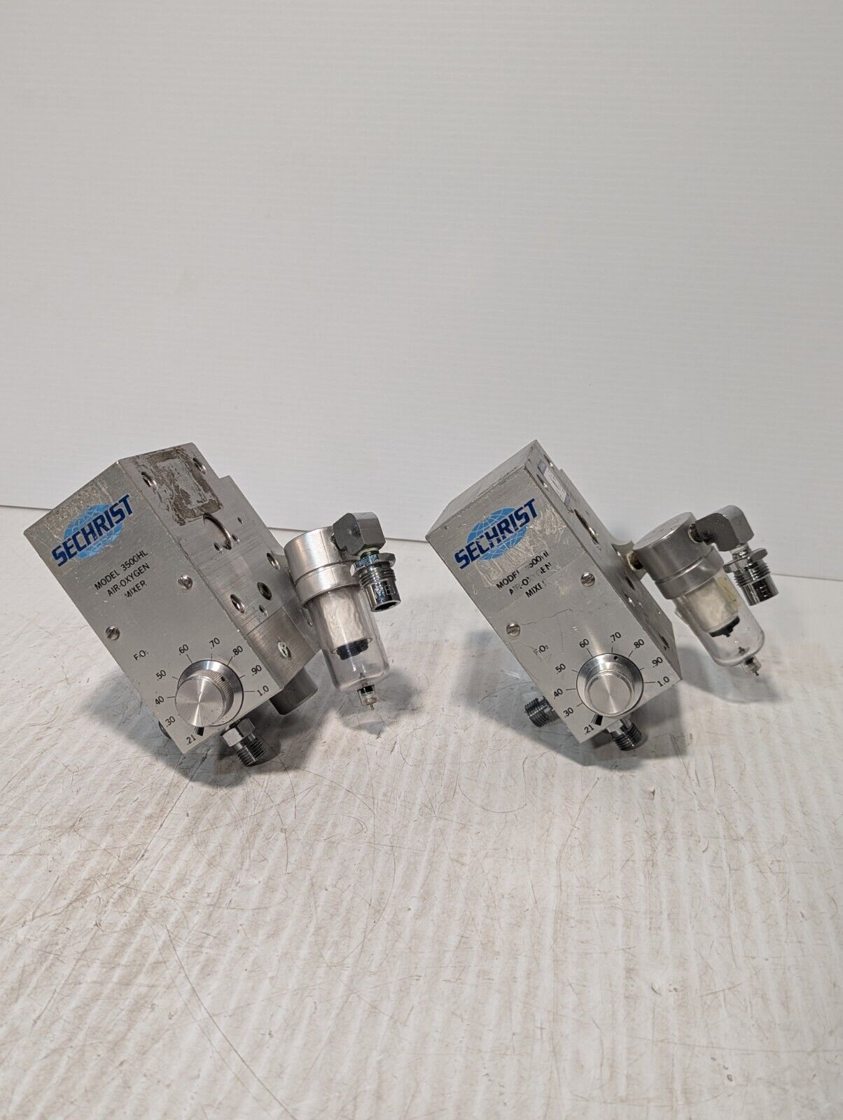 Sechrist 3500HL High Flow Air-Oxygen Mixer - Free Shipping