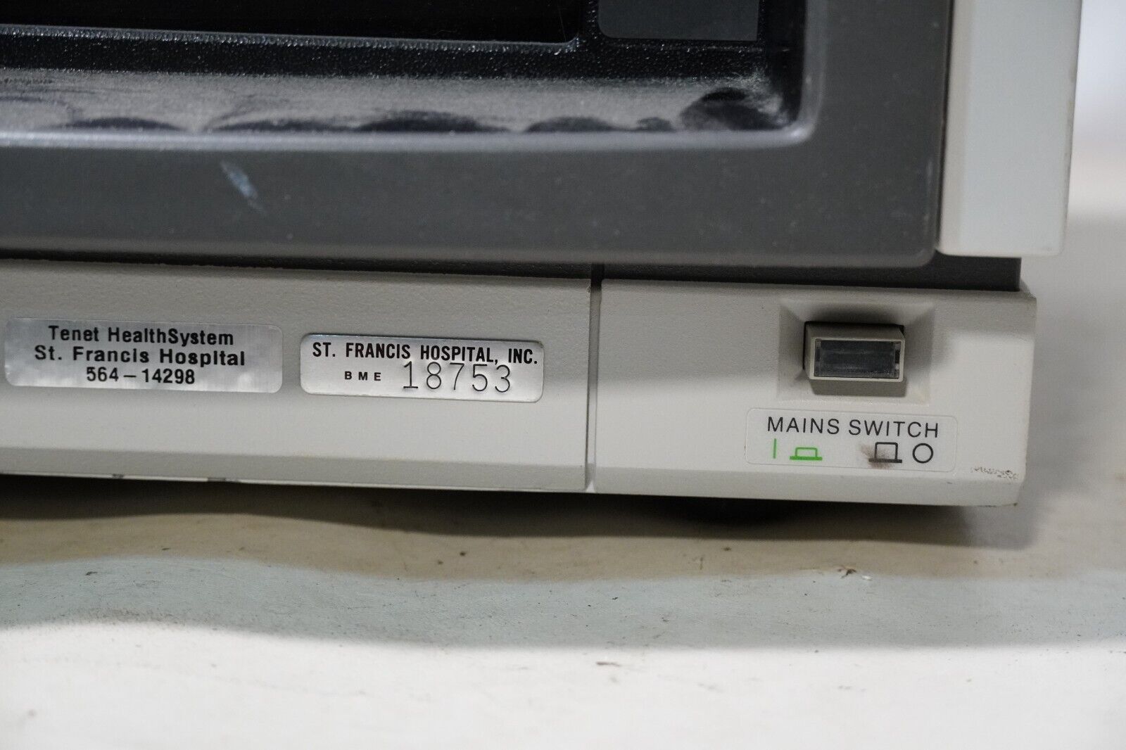 SpaceLabs 90305 monitor