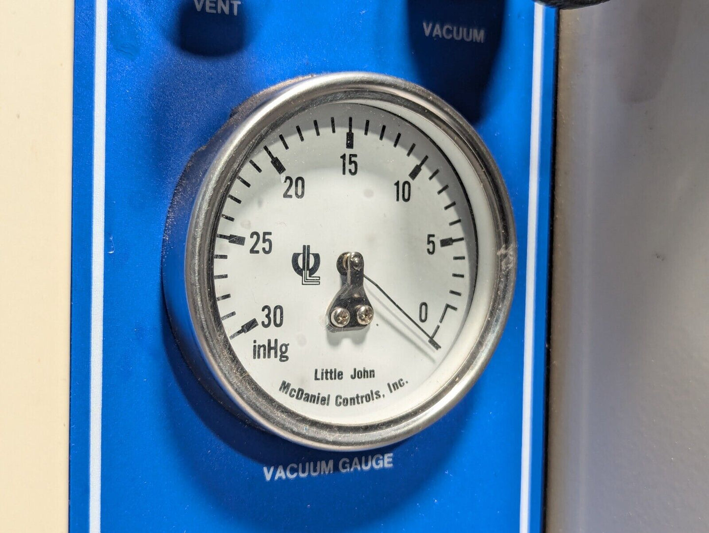 VWR Scientific 1410 Vacuum Oven, 40–225°C, 120/220VAC, w/seal, as pictured
