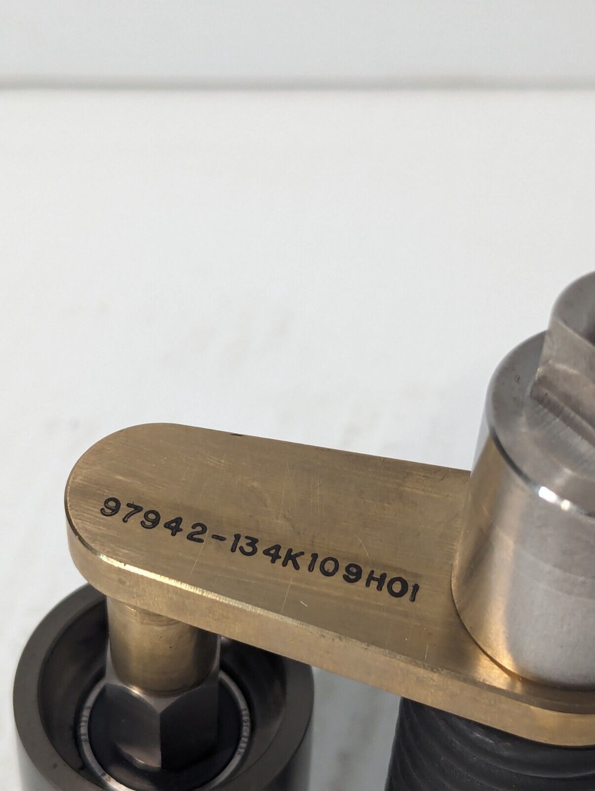 134K108G01 Right Sided Tensioner Assembly - Free Shipping