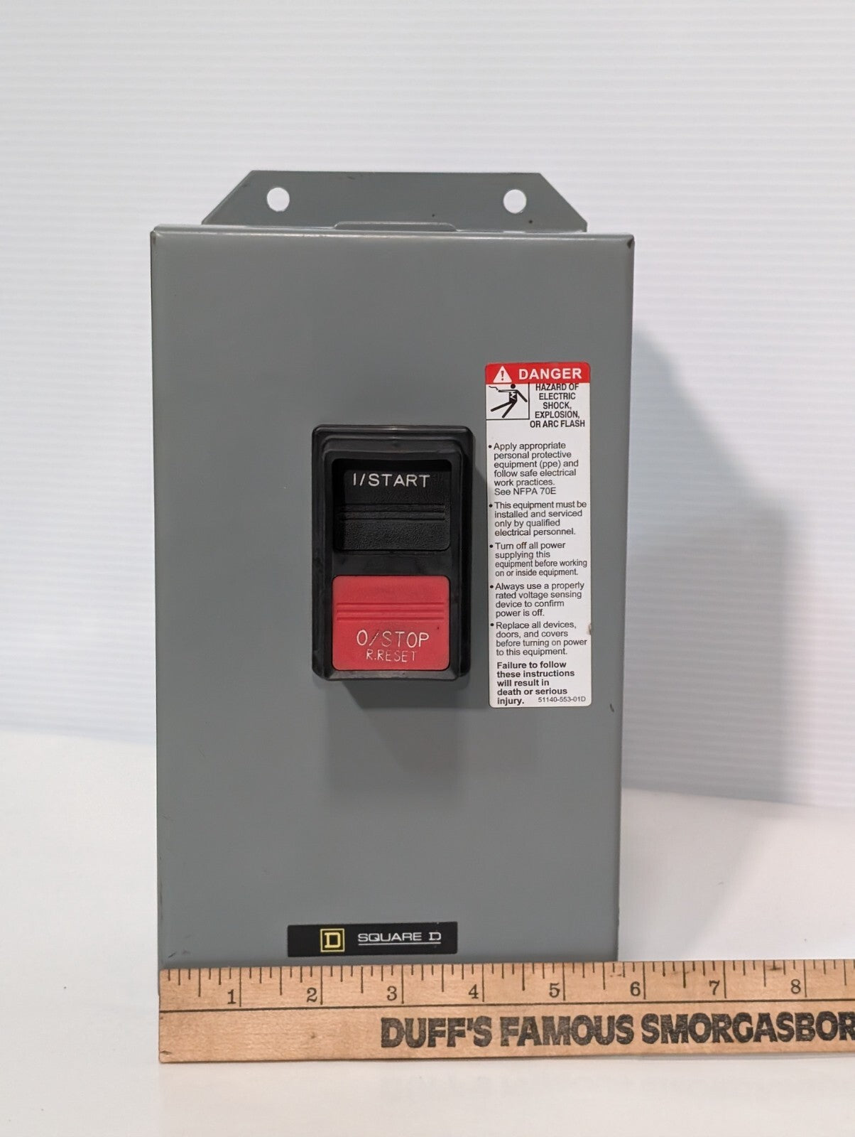 Square D 2510 MCA3 Manual Motor Starter in Enclosure, Non-Reversing, 27A, 3 Pole