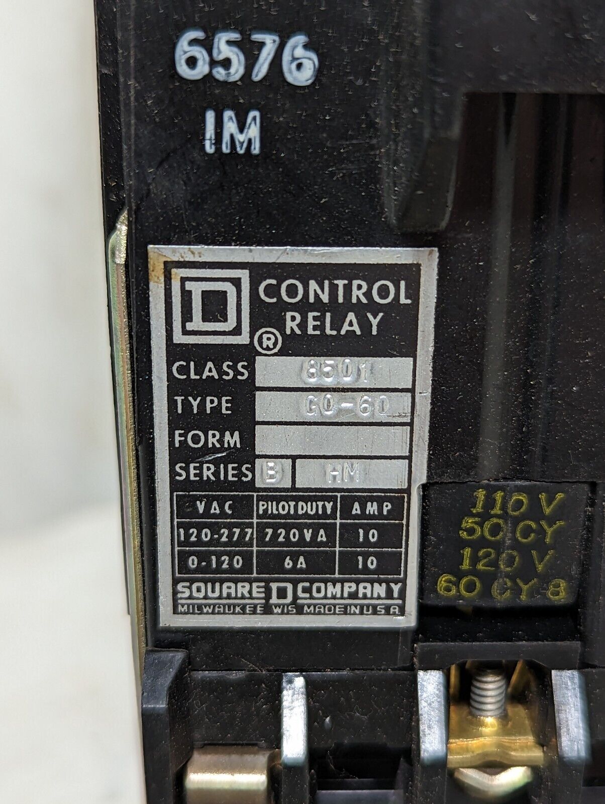 Square D 8501GO60 control relay, 110/120VAC coil