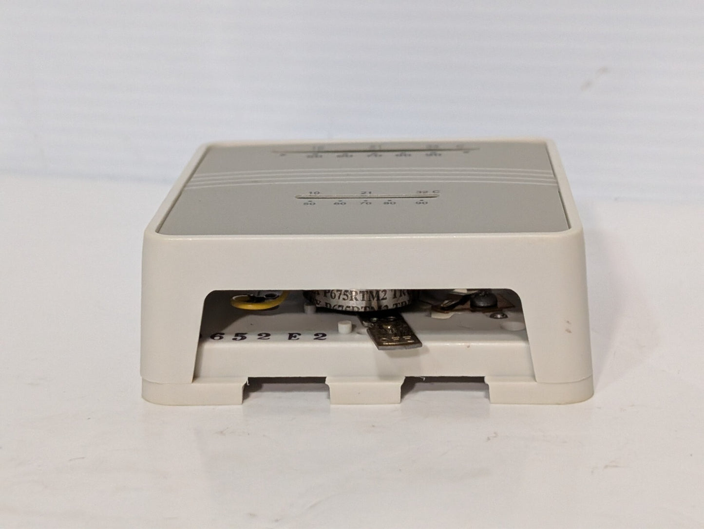 White Rodgers 1C20-1, Heating Thermostat, Low Voltage Snap Action, Model 7202