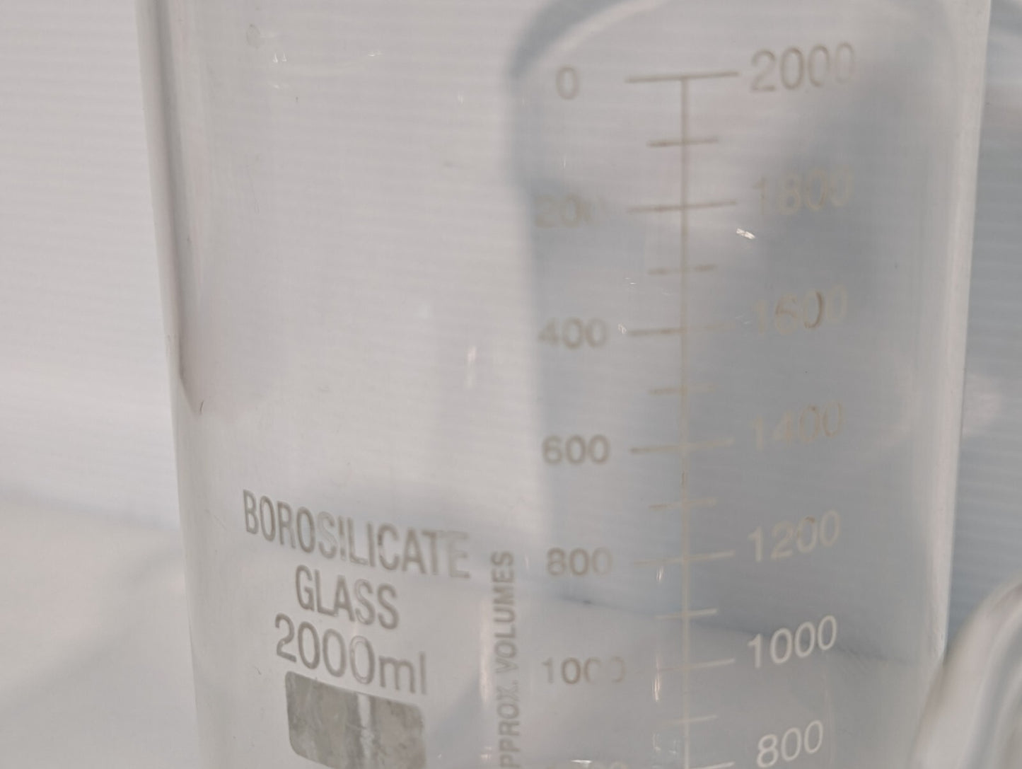 2000mL Borosilicate Glass Low Form Dual Scale Beakers
