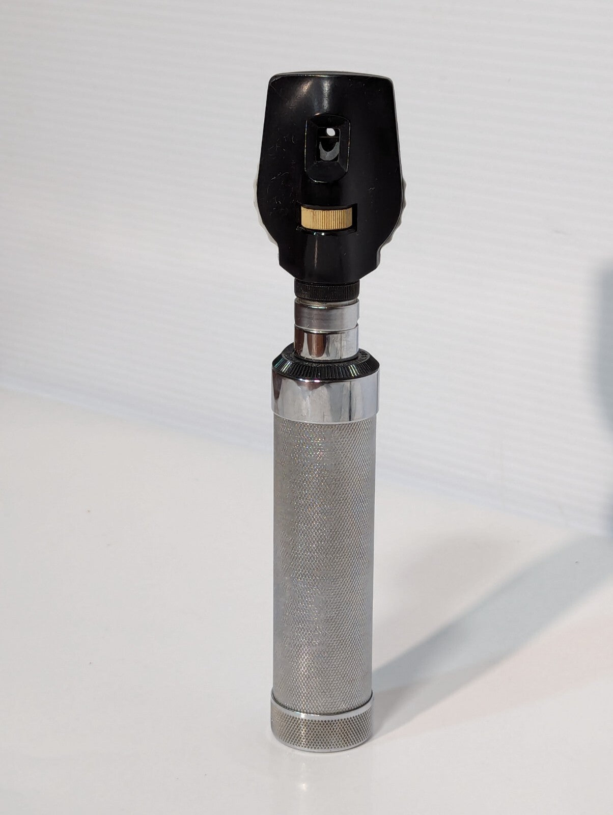 Welch-Allyn Model 11600 Ophthalmoscope, Head with Handle