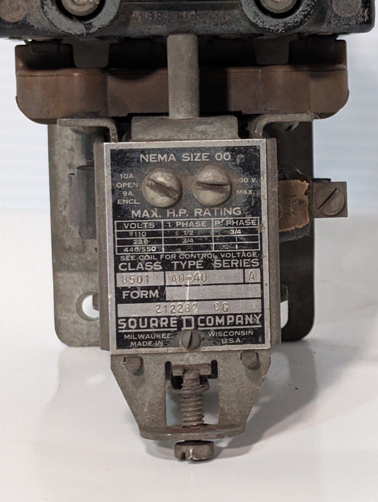 Square D 8501 A0-40 Machine Tool Relay, Series A, 110v Coil, NEMA 00