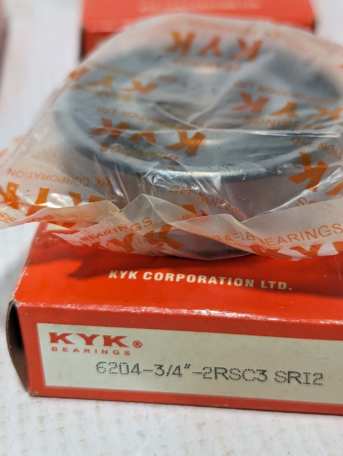 Lot of 10 KYK 6204-3/4"-2RSC3 SR12 Sealed Bearings - Free Shipping