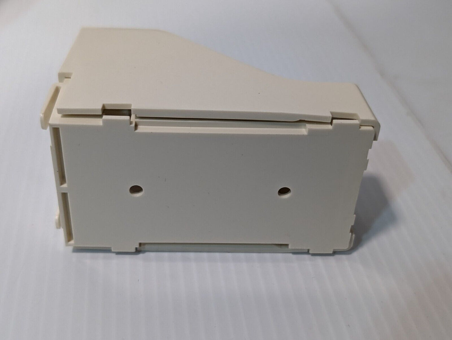 (Lot of 23) New PANDUIT DCEFXIW-X Drop Ceiling/Entrance End Fitting - Free Ship