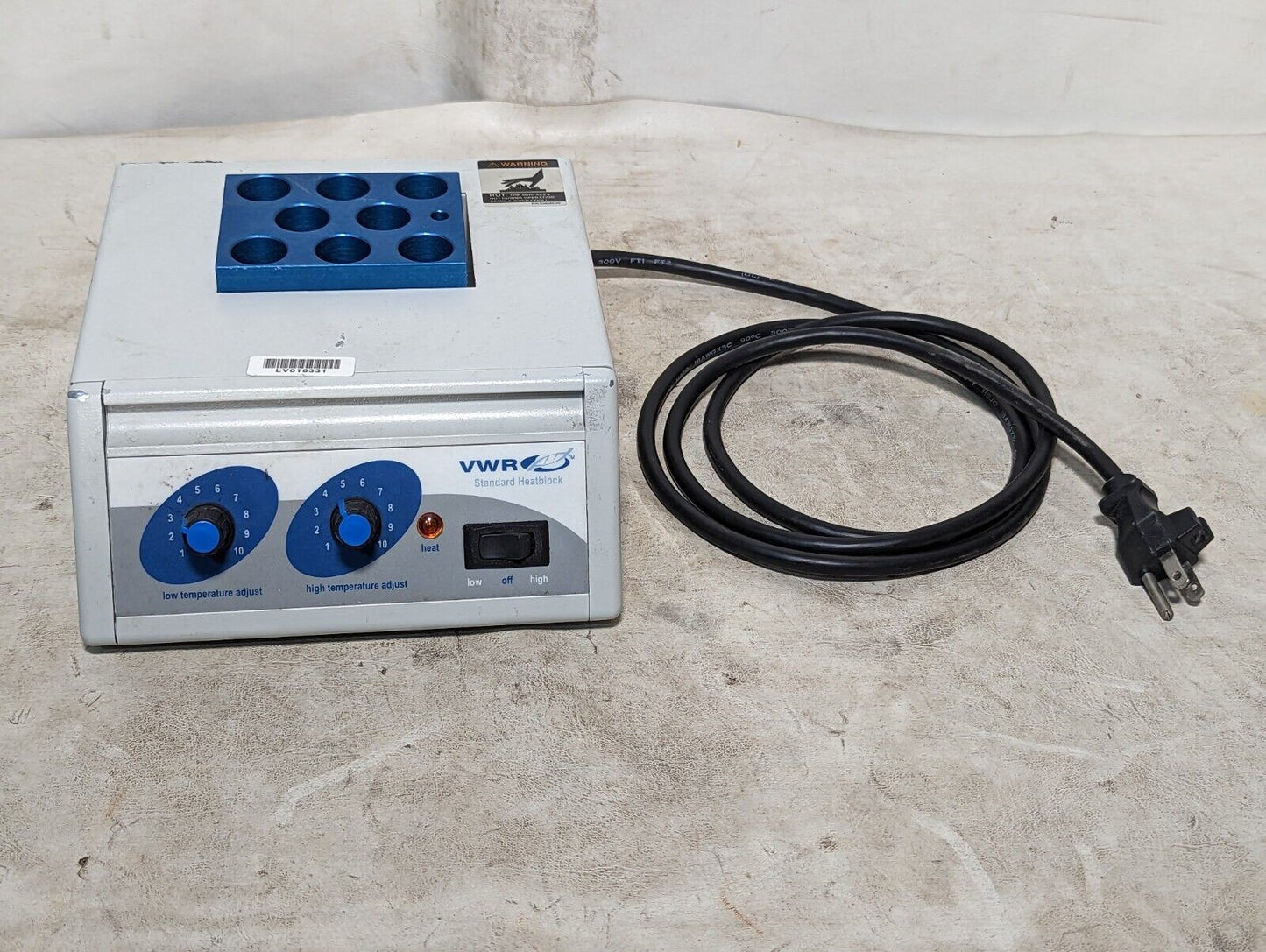 VWR standard heatblock 13259-030, Heatblock I 949030, 120VAC, 100W, 50/60Hz, 1 p