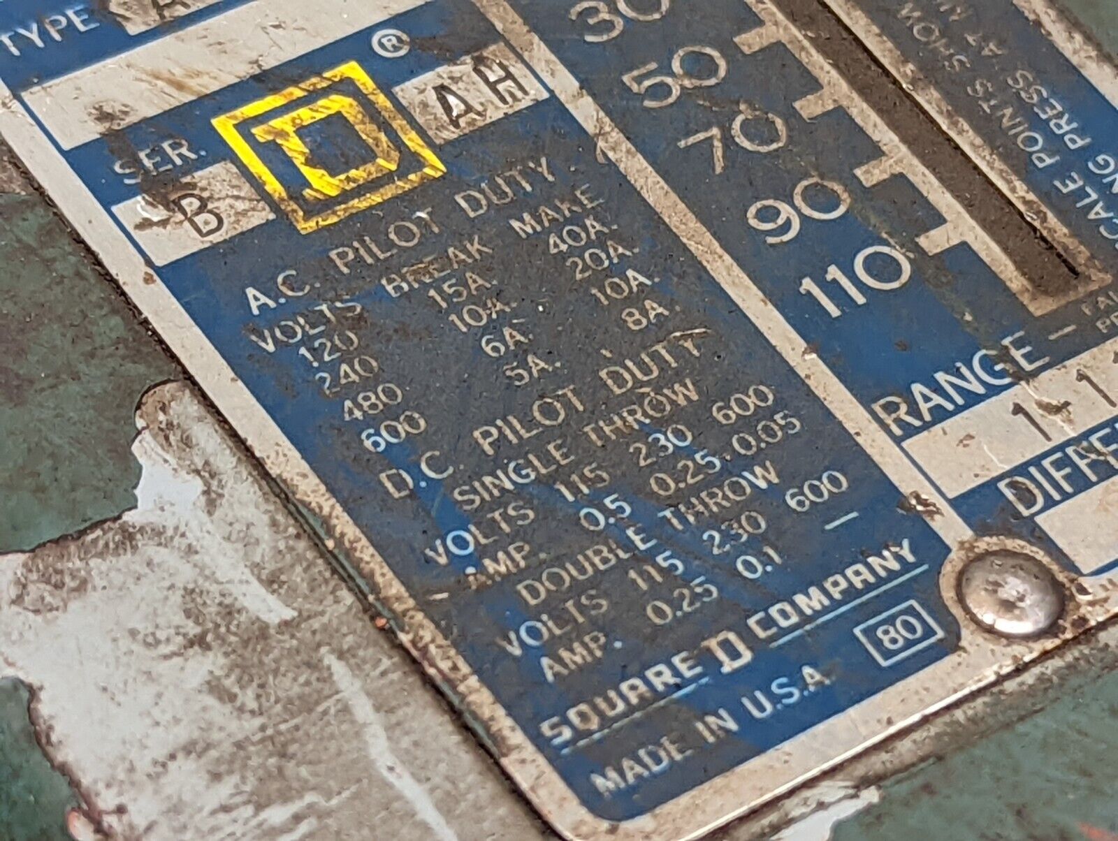 Square D 9012-ACW1 pressure switch, range 1-110psi, differential 7-30psi