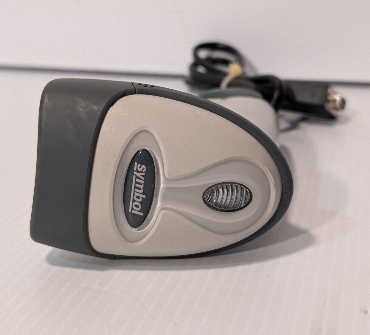 Symbol Technologies LS 2208-SR20001NA Barcode Scanner, Laser, with Cable, 5V