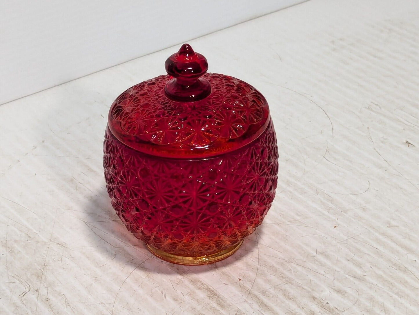 Vintage LE Smith Daisy & Button Amberina Glass With Lid Candy Bowl - Free Ship