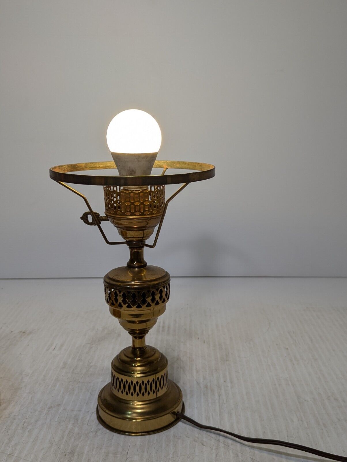 Vintage Amber Hurricane Resin Base Pressed Glass Diamond Table Lamp* - Free Ship