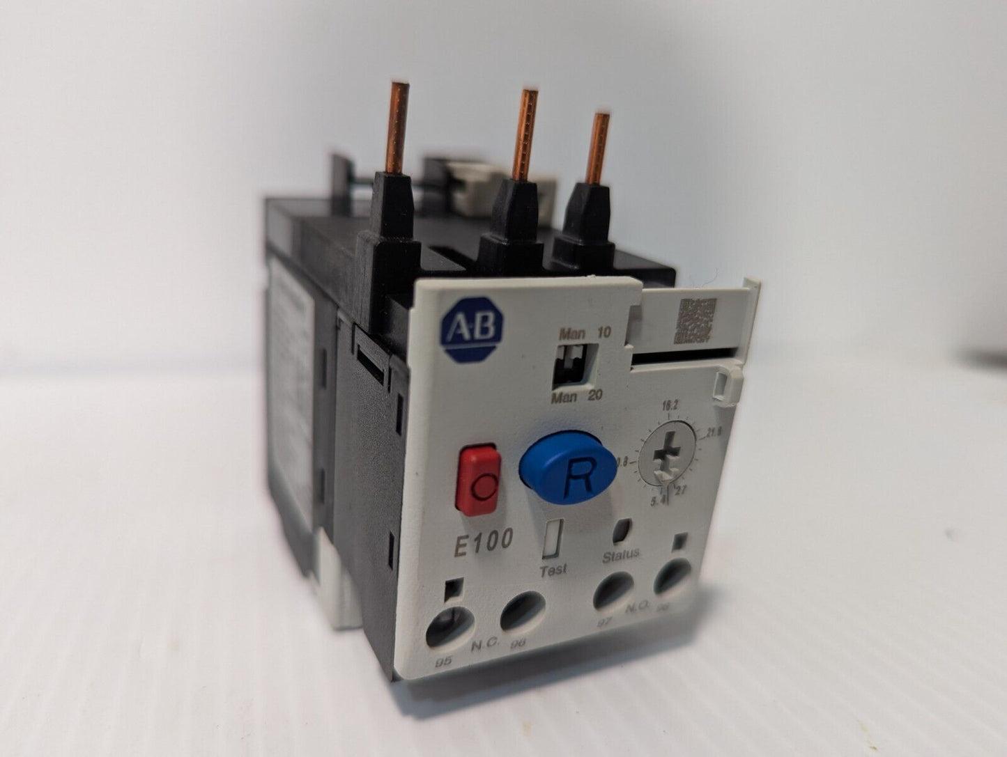 Allen-Bradley E100, 193-1EEEB overload relay, class 10/20, manual/auto-manual