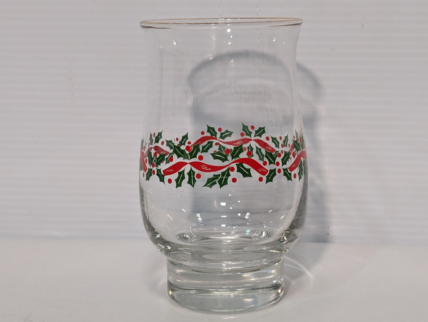 Vintage 70s Libby Holly Berry Christmas Drinking Glass Cup Gold Metallic Festive