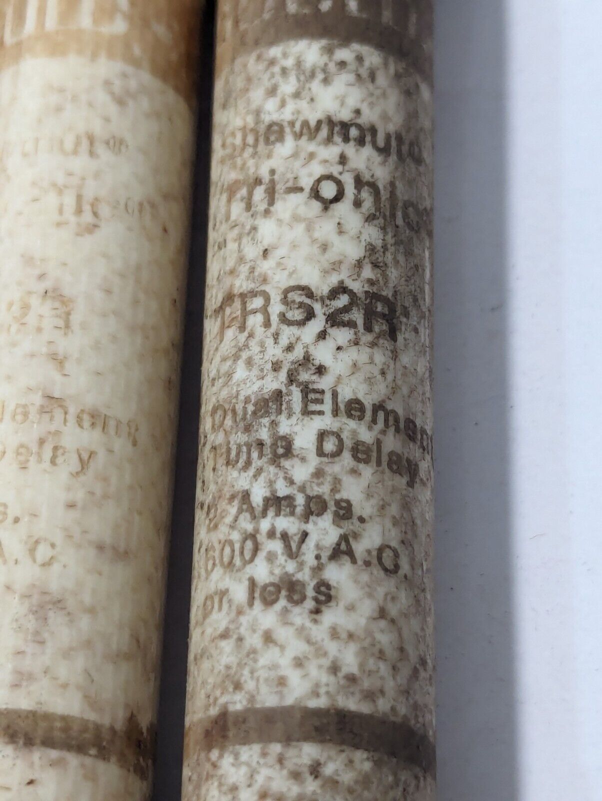 Lot of 3 Gould Shawmut TRS2R fuses, 2A, 600VAC or less