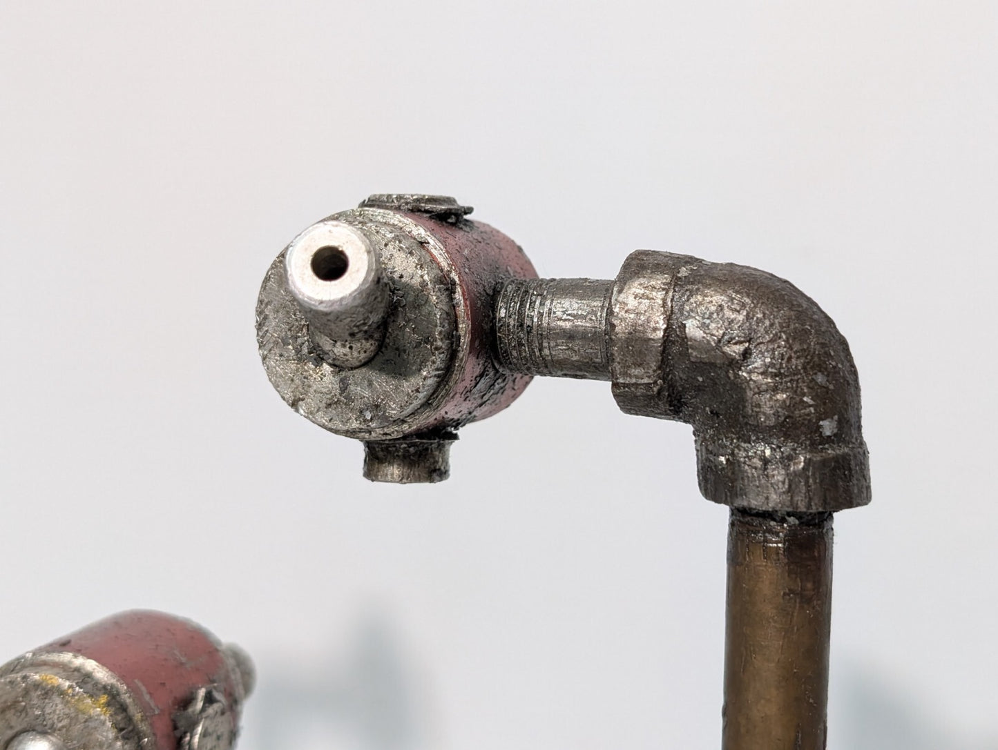 Unbranded High Pressure Distributor Manifold, Adjustment Knobs, 4 Port, as shown