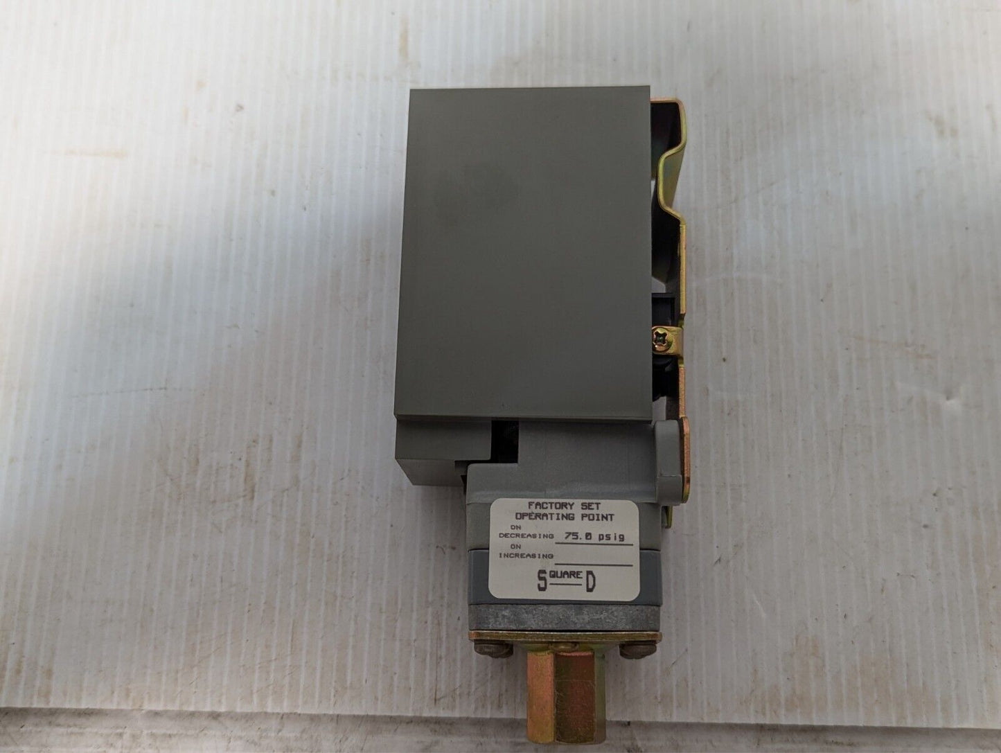 Square D 9012 GNG-5 Industrial Pressure Switch RNG 3-150 - Free Shipping+Returns