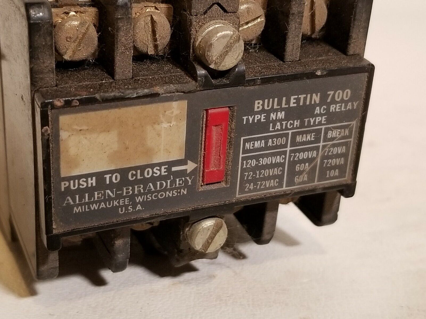 Allen-Bradley 700NM600A1 Industrial Control System - Free Shipping