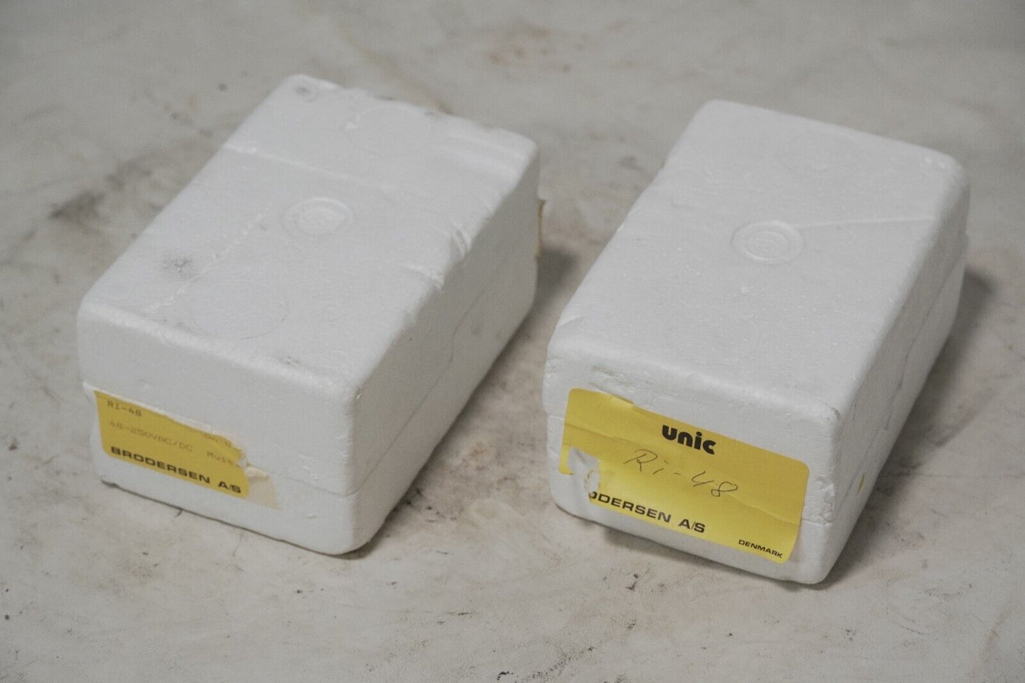 Unic RI-48 on delay timer relay, 0sec-10min, 48-250VAC/DC, multi-time