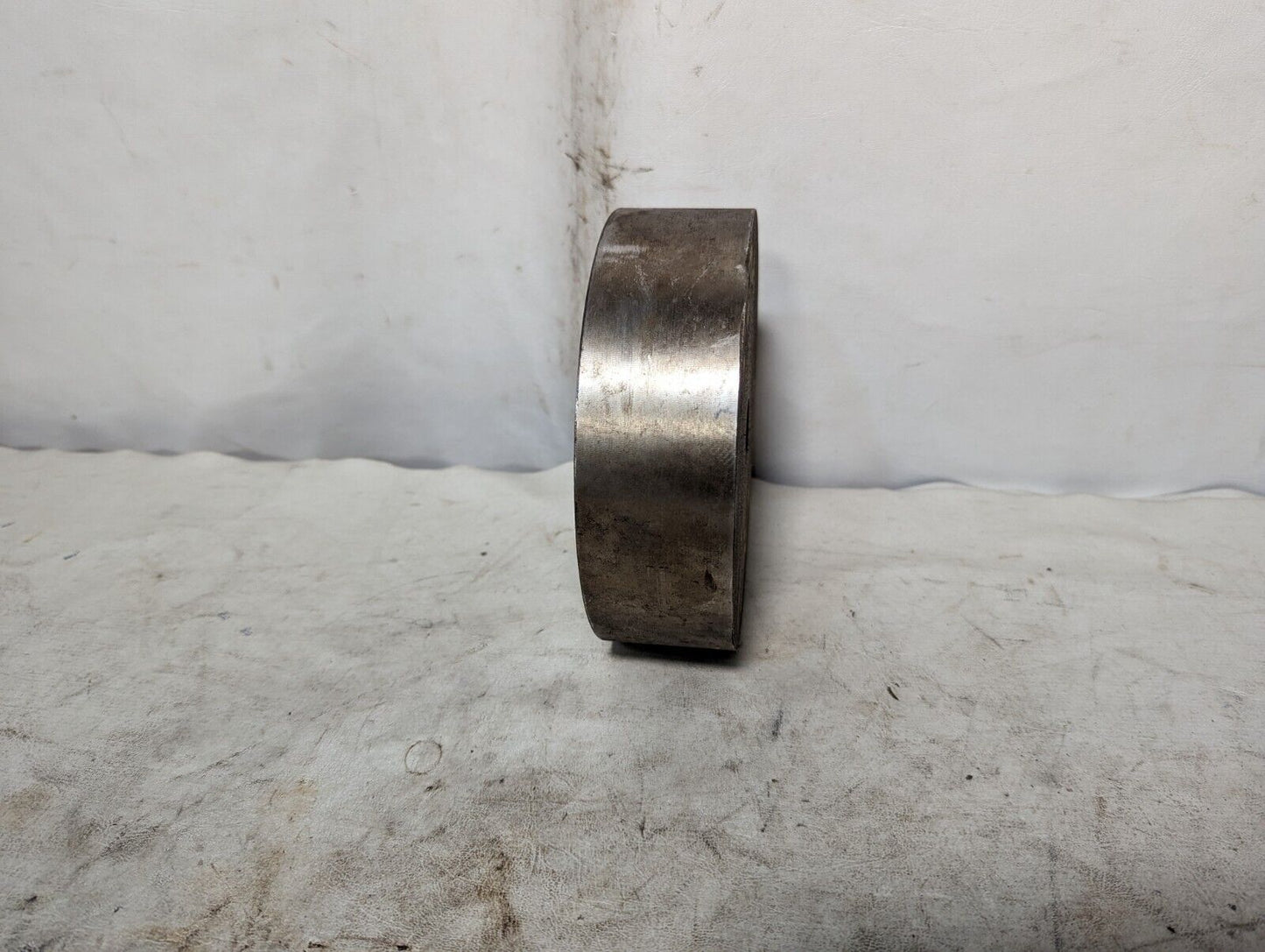 304 stainless steel, 7.5 inches by 2 inches, approximately 19.5 pounds