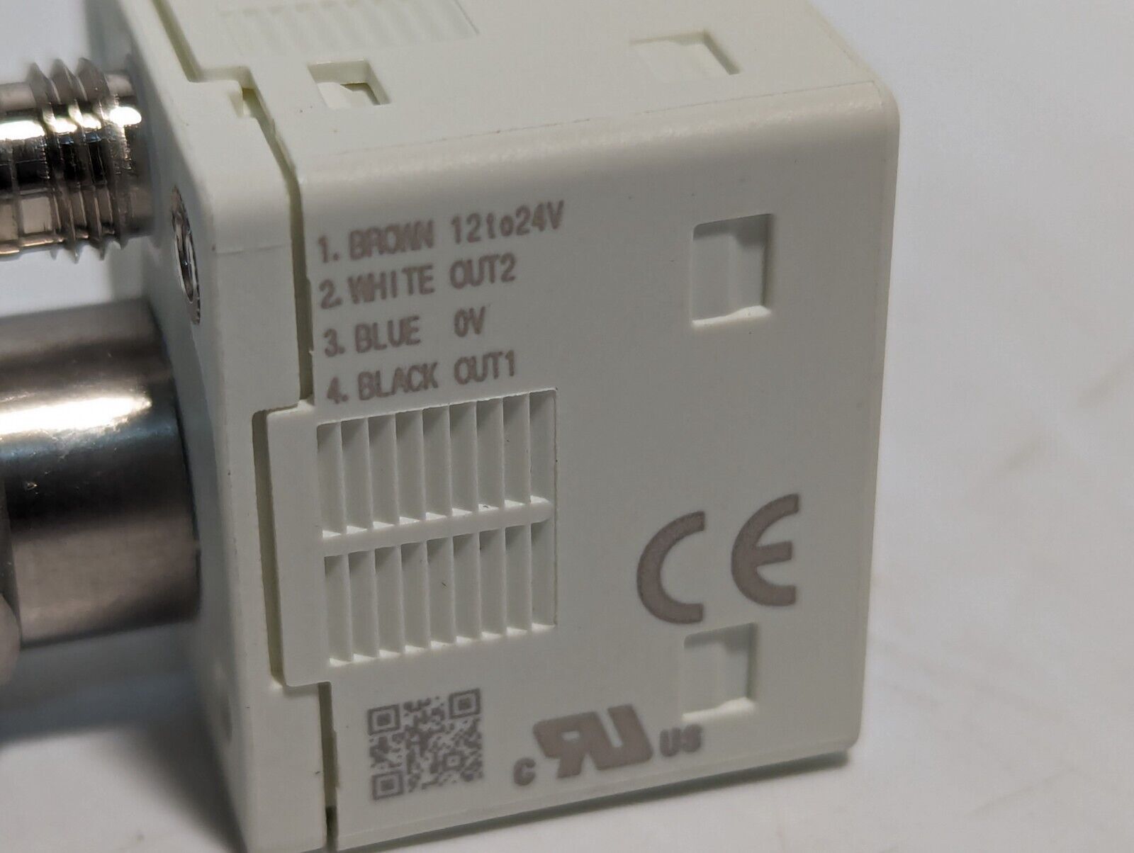 SunX DP-100 DP-111-E-P Digital Pressure Sensor, 12-24VDC, 1/8NPT - Free Shipping